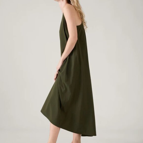 NWOT Athleta Presidio Traveler Maxi Dress Green Size Small - Picture 2 of 9
